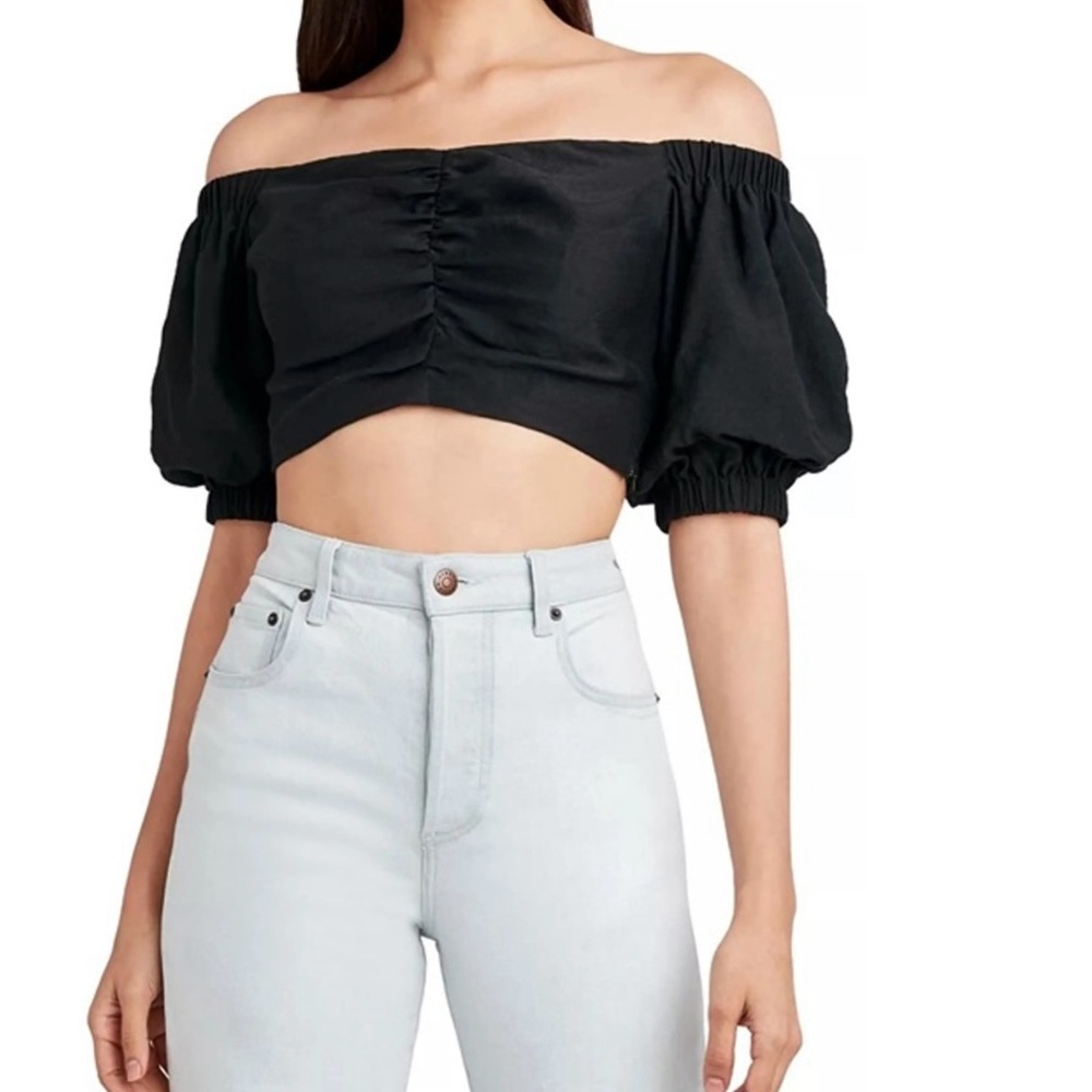 NWT, BCBGeneration, Size M, of the shoulder cuffed crop top. Black